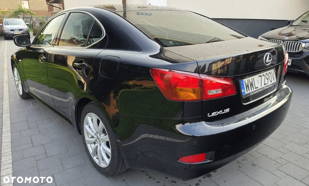 Lexus IS 220 D Prestige - 6