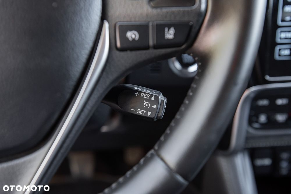 Toyota Auris 1.6 D-4D Design Edition - 25