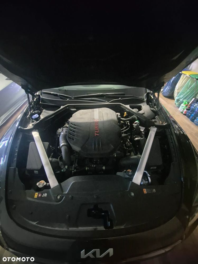 Kia Stinger 3.3 T-GDI V6 GT AWD - 5