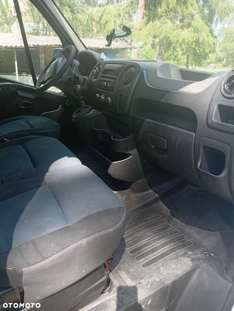 Renault Master - 22