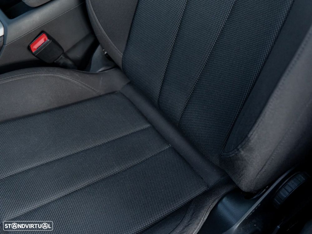 Audi A4 Avant 35 TDI S tronic - 15