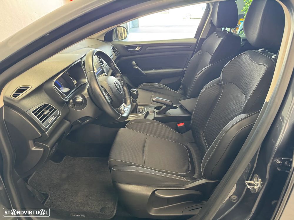 Renault Mégane Sport Tourer dCi 110 FAP LIMITED - 11