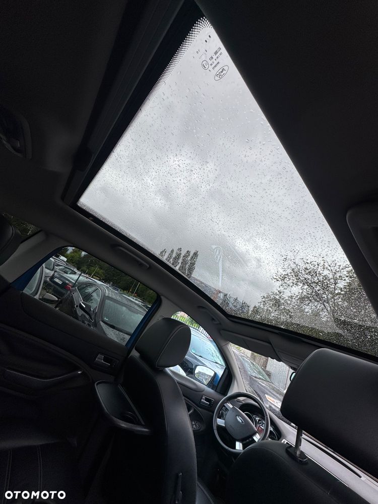 Ford Kuga 2.0 TDCi 4x4 Titanium - 19