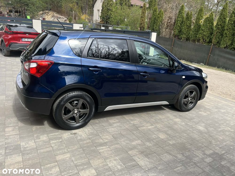 Suzuki SX4 - 4
