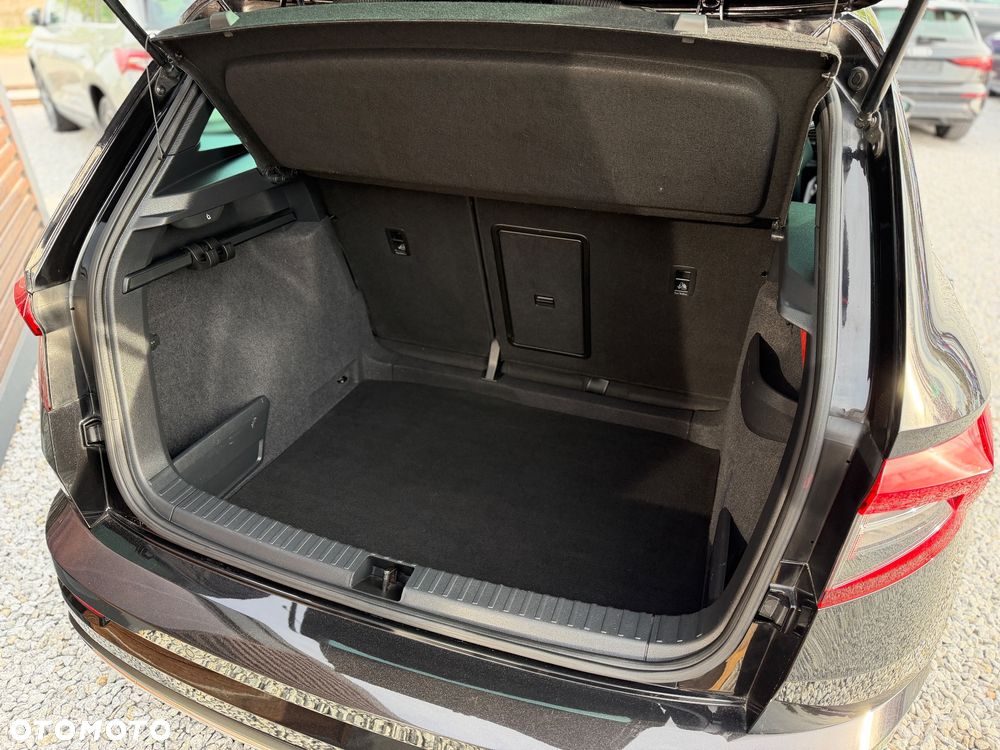 Skoda Karoq 1.5 TSI DSG Sportline - 11