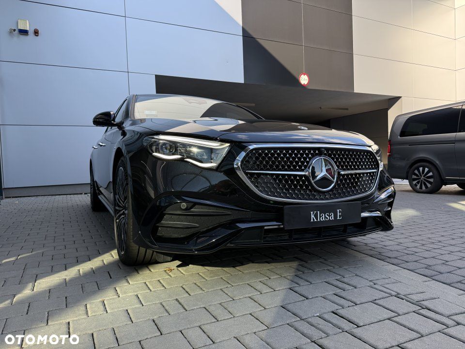 Mercedes-Benz Klasa E - 18