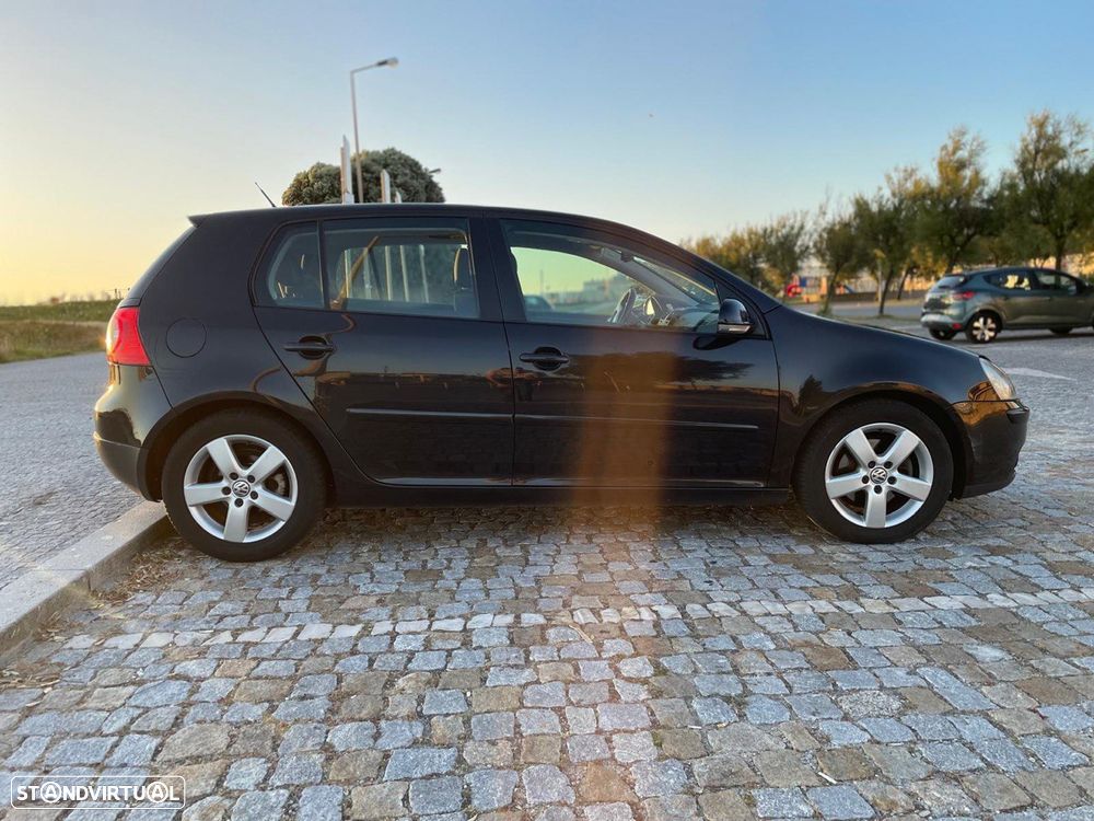 VW Golf 2.0 TDi GT DSG - 14