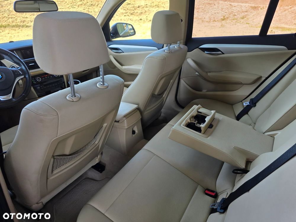 BMW X1 xDrive18d - 19