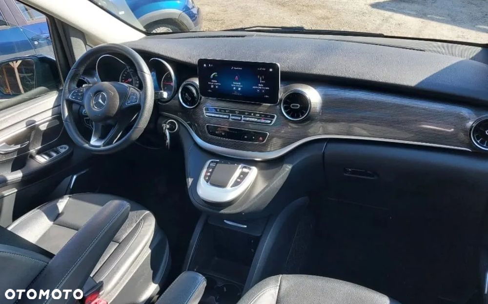 Mercedes-Benz Klasa V 250 d extralang 9G-TRONIC Avantgarde - 15