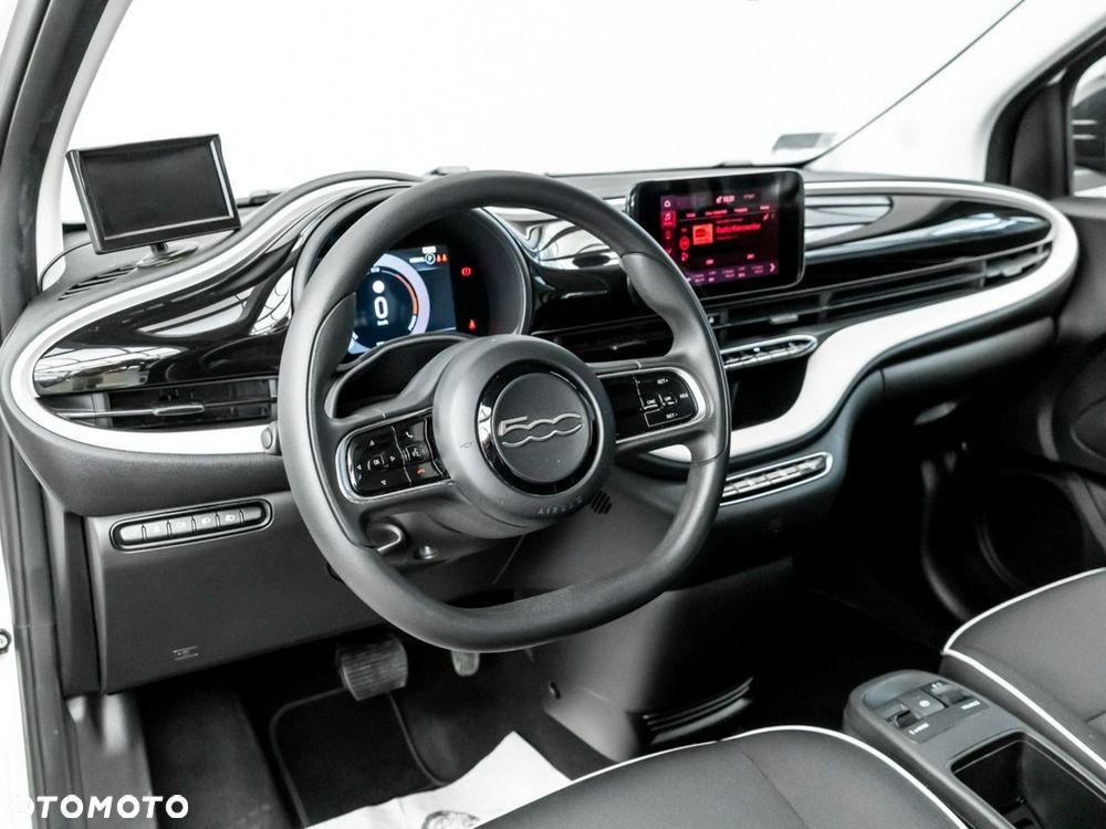 Fiat 500e 23,8kWh - 24