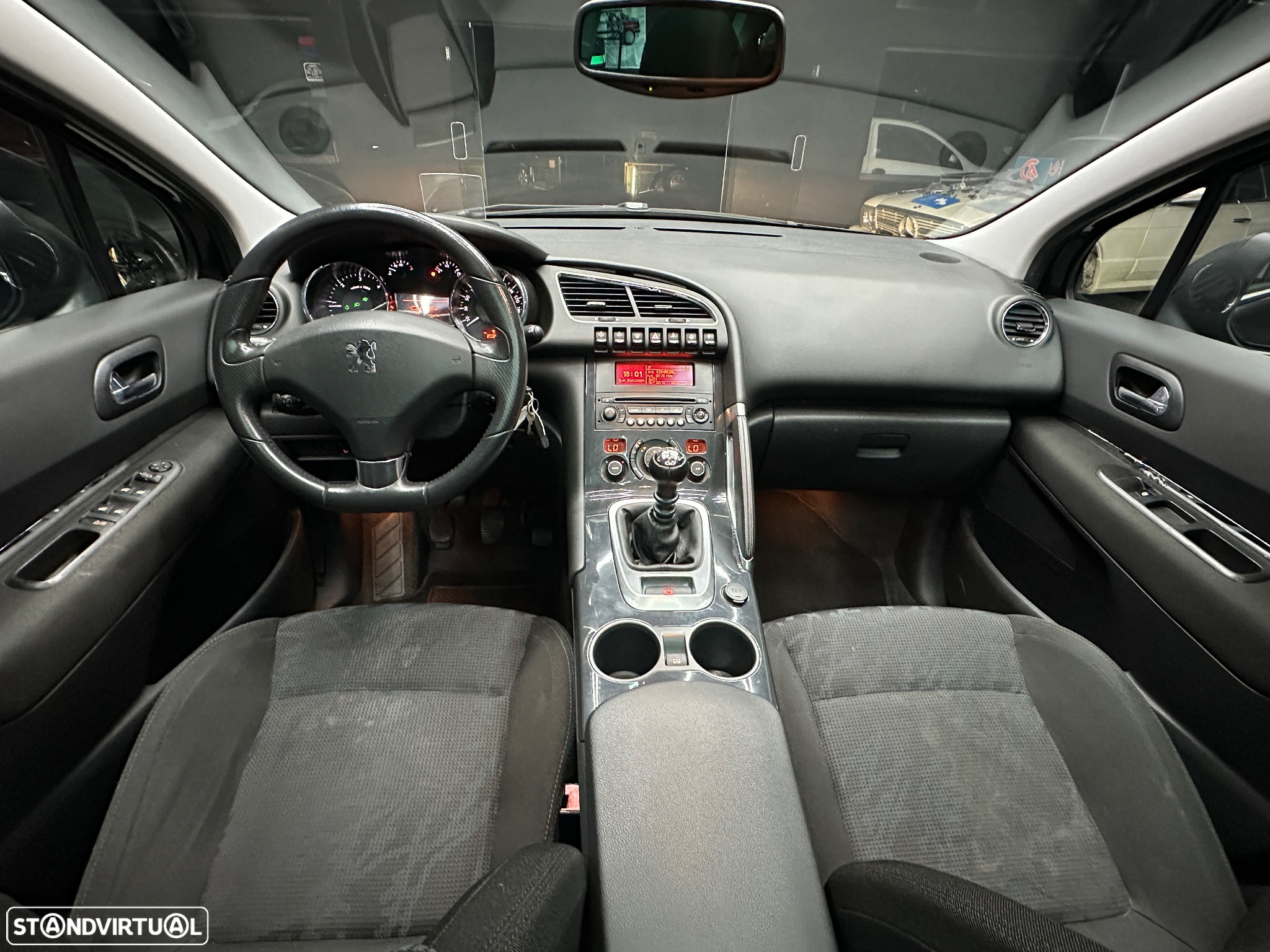 Peugeot 3008 1.6 HDi Sport - 16