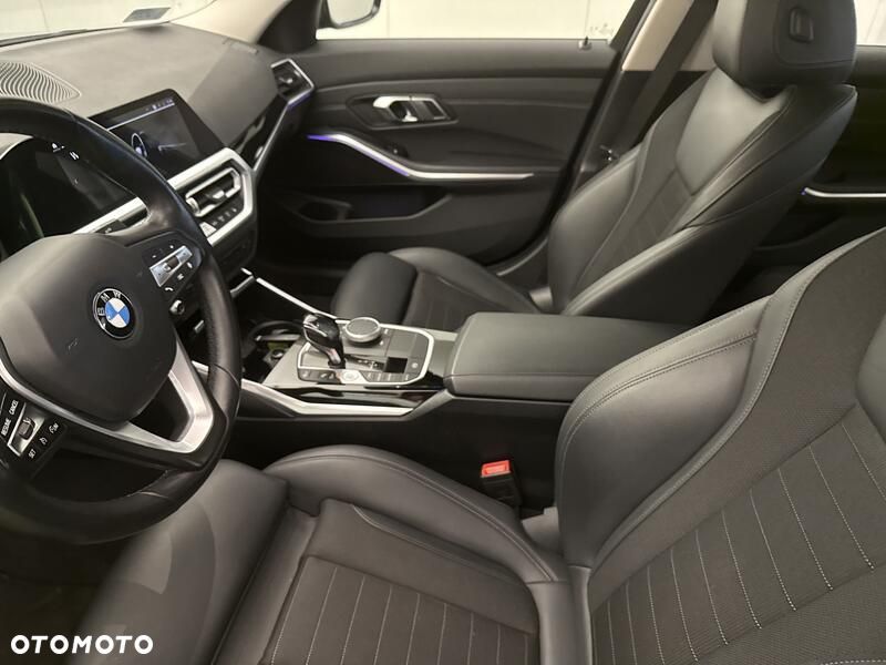 BMW Seria 3 - 11