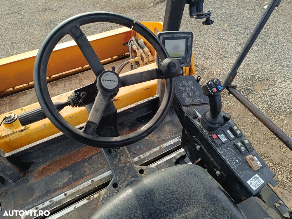 Dynapac CC224HF - 11