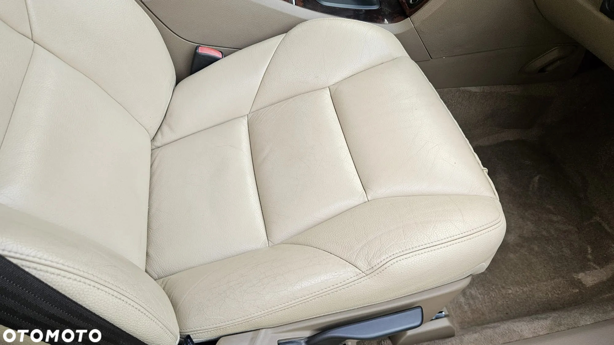 Volvo V70 2.5T AWD Summum - 35