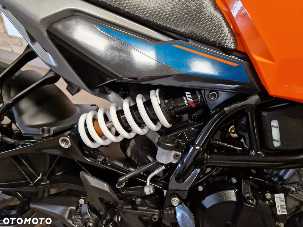 KTM Duke 125 - 29