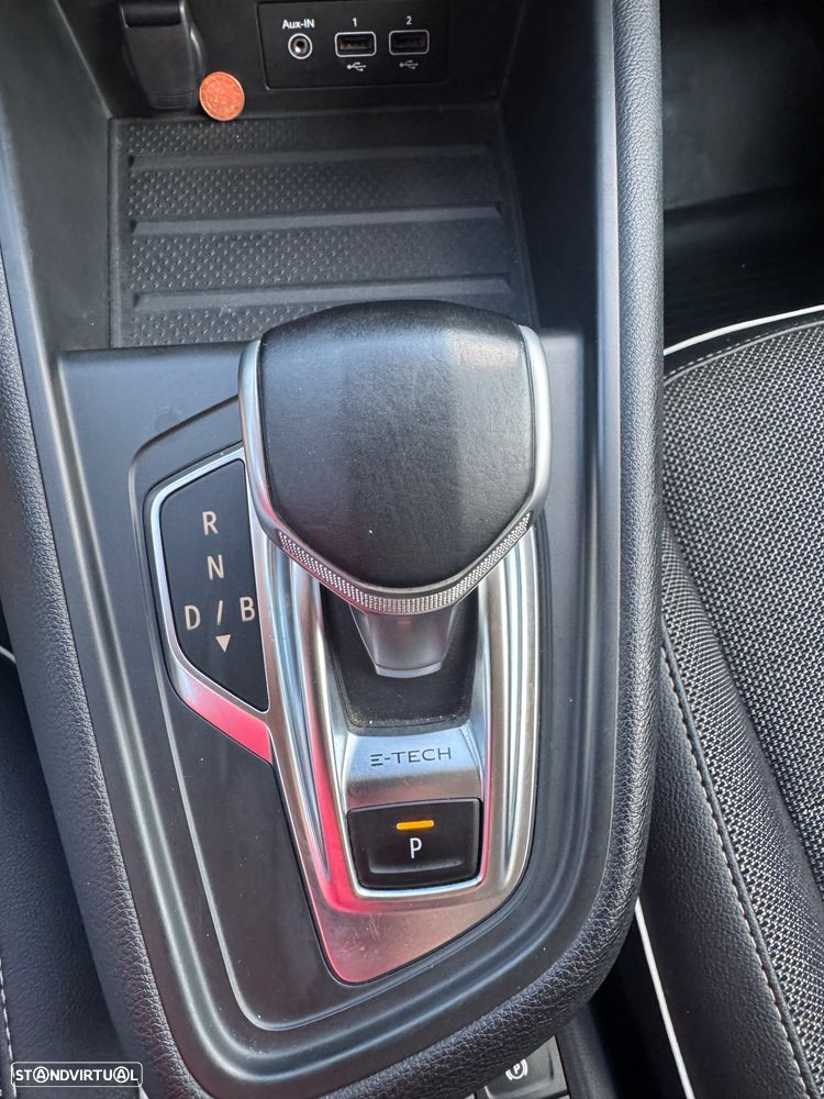 Renault Captur 1.6 E-Tech Full Hybrid Techno - 17