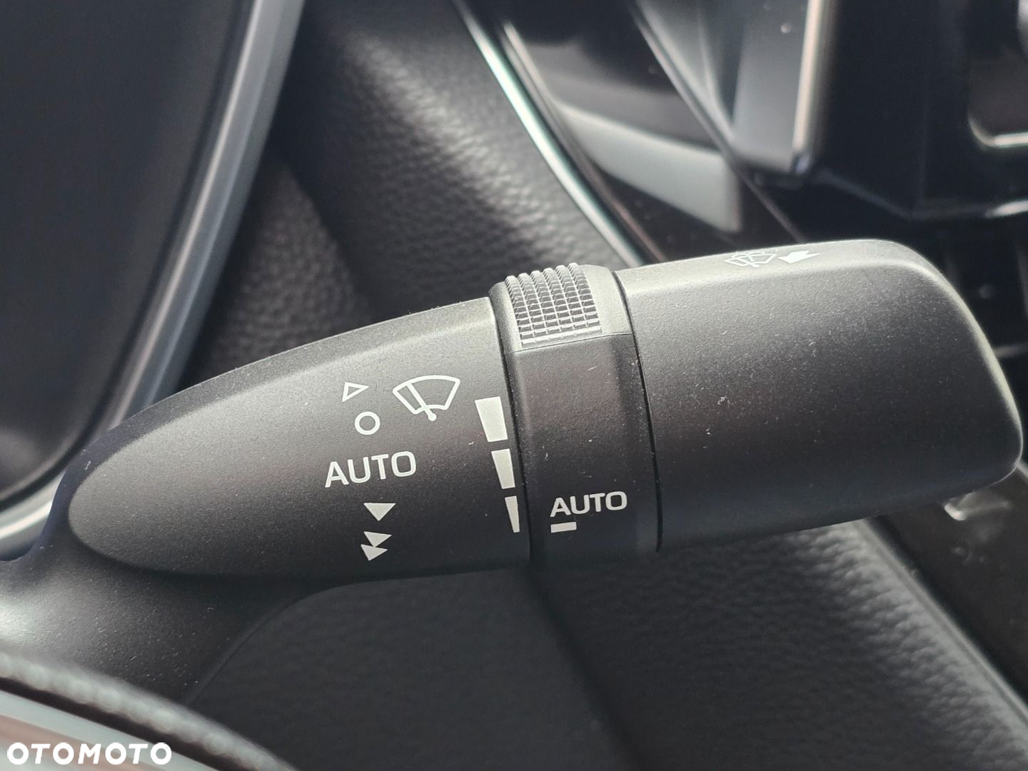 Toyota Corolla - 14