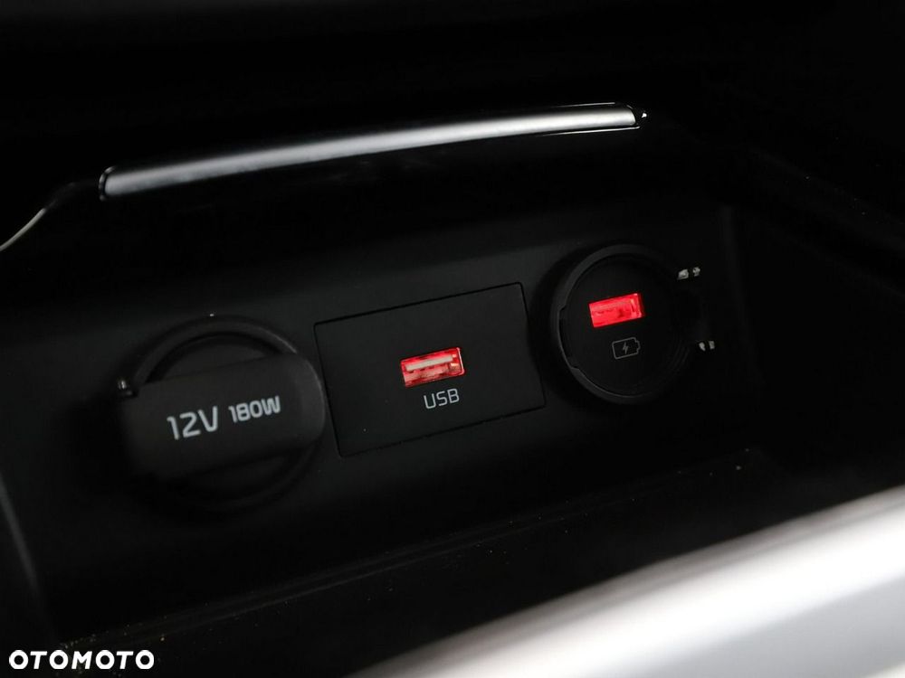 Kia XCeed 1.6 GDI DCT6 OPF Inspiration - 31
