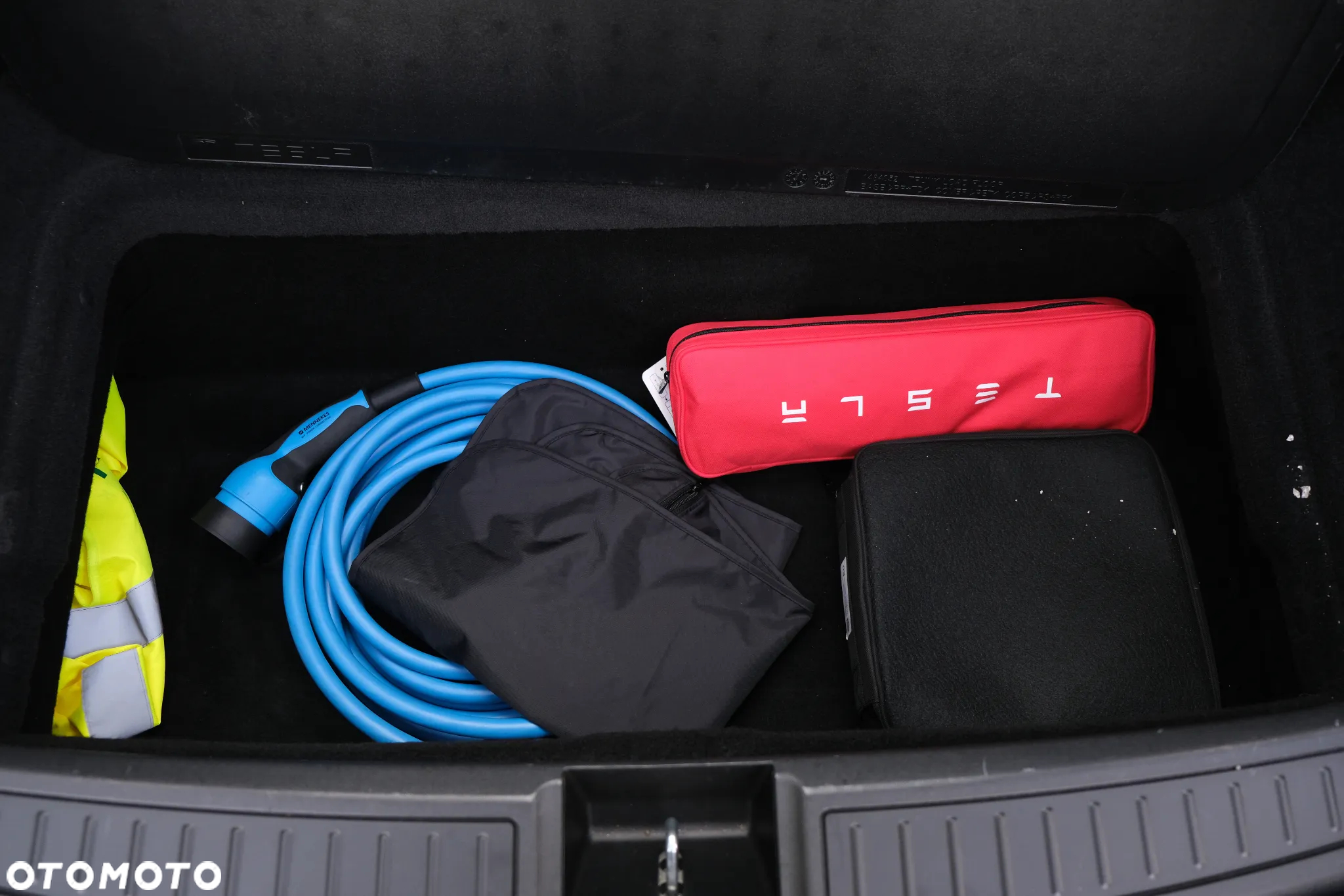 Tesla Model S 100 D Performance - 23