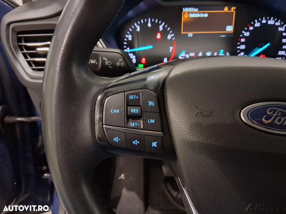 Ford Focus 1.0 EcoBoost Trend Edition - 17