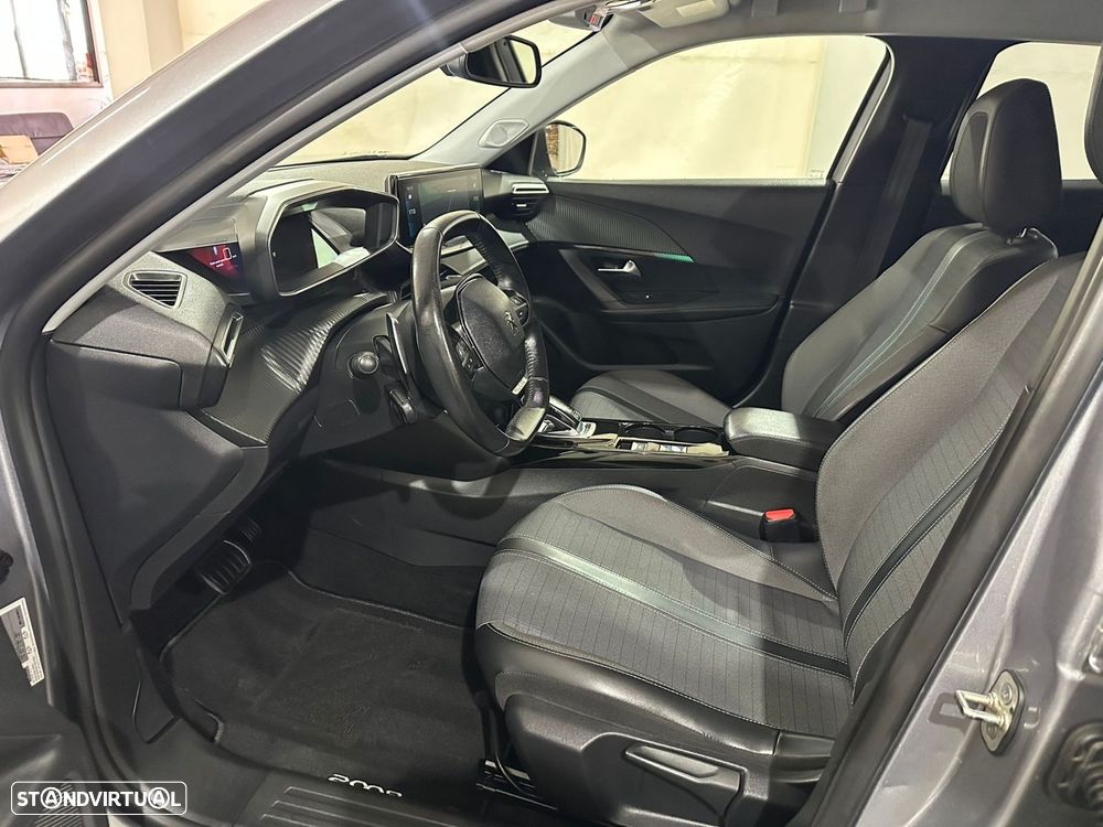 Peugeot 2008 1.5 BlueHDi Allure Pack EAT8 - 20