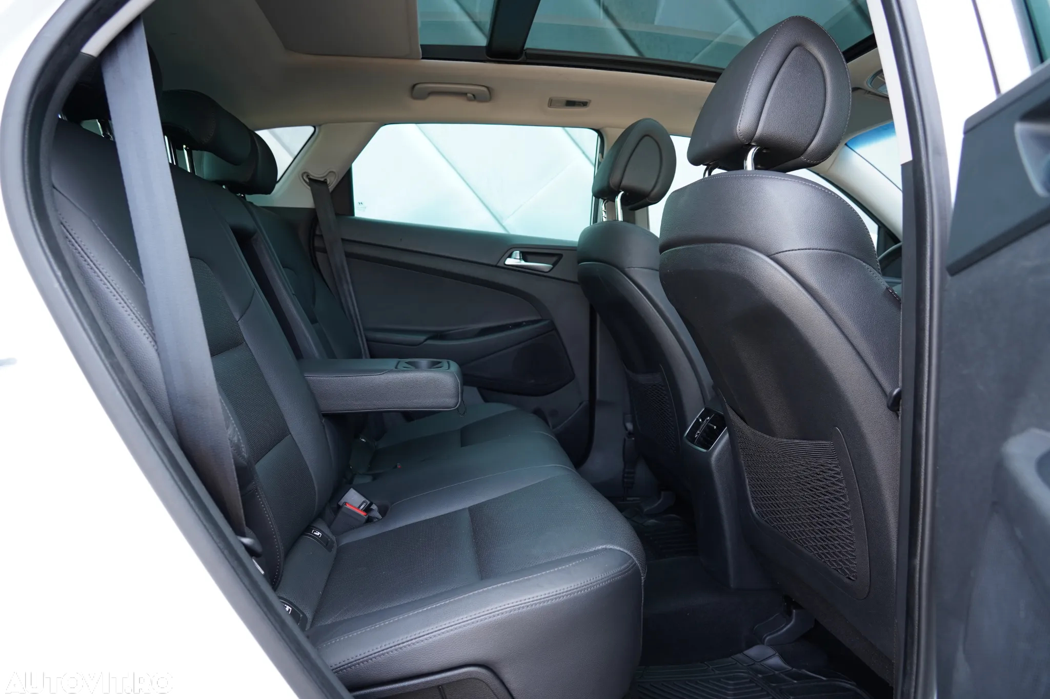 Hyundai Tucson blue 1.7 CRDi 2WD Style - 17