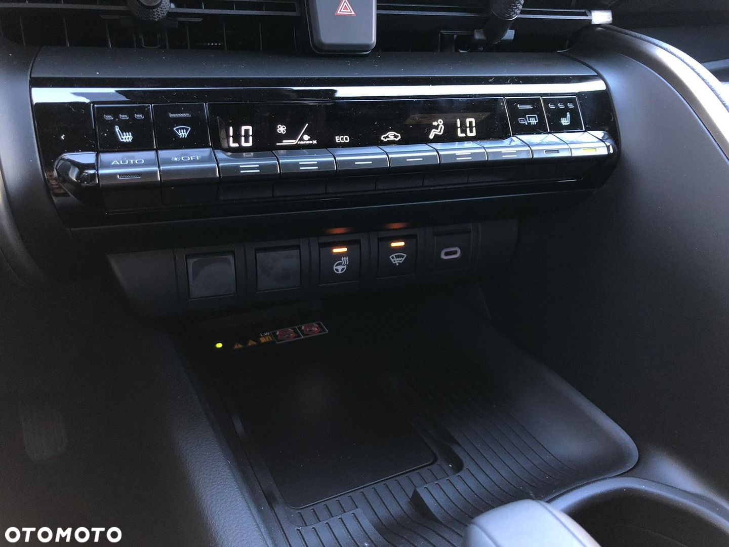 Toyota C-HR - 17