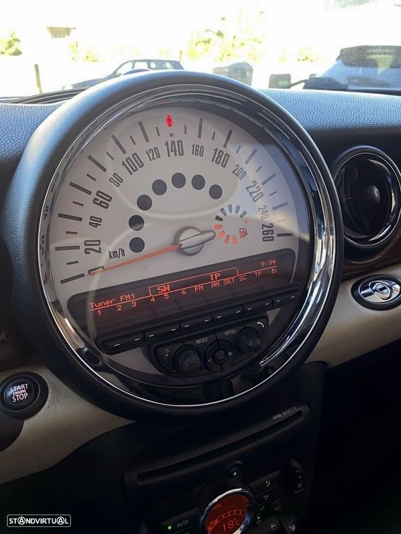 MINI Cabrio One - 30