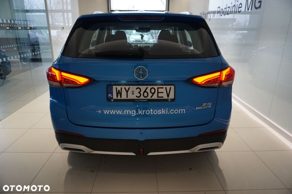 MG ZS Hybrid+ - 15