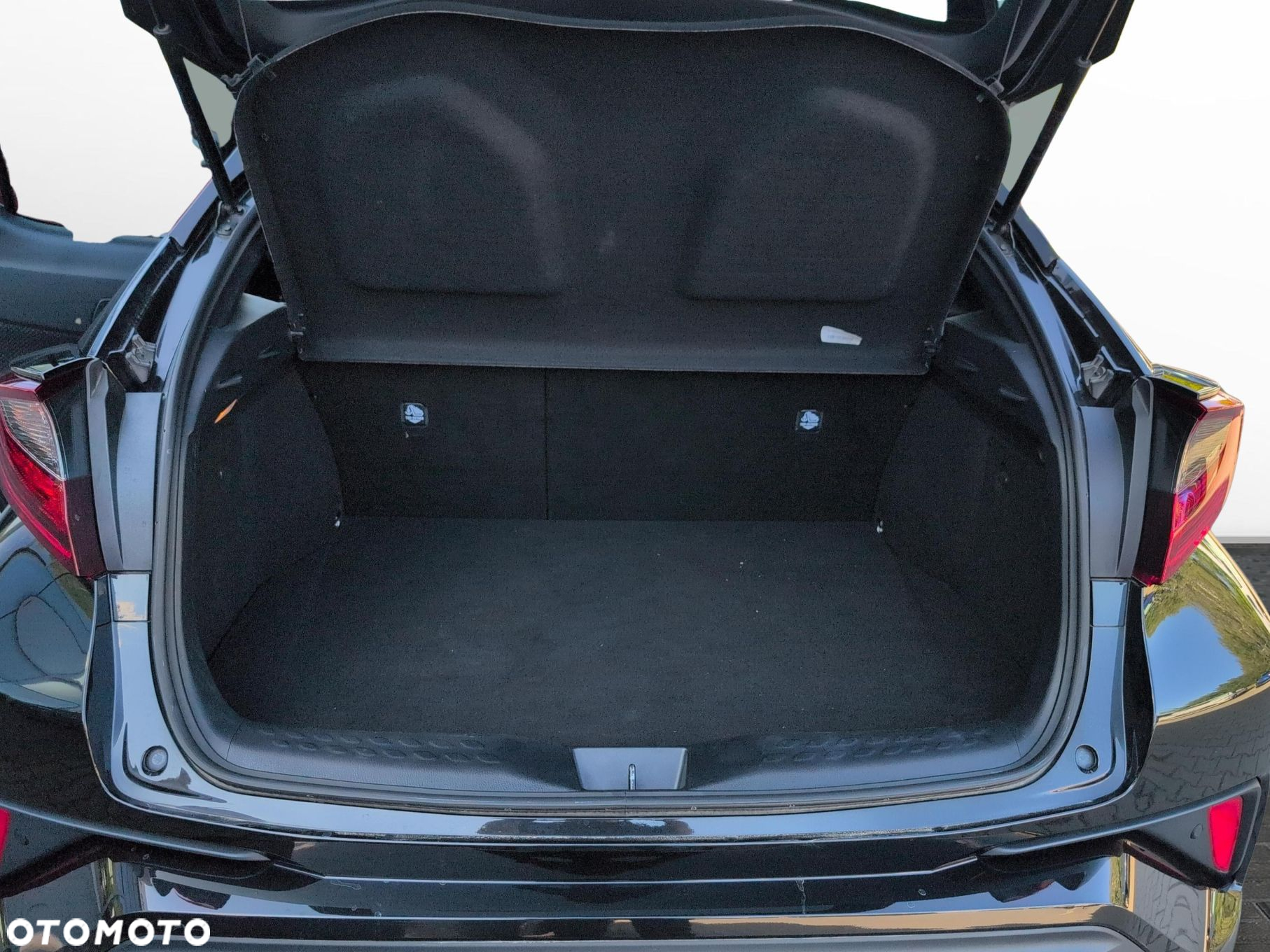 Toyota C-HR 2.0 Hybrid Style - 13