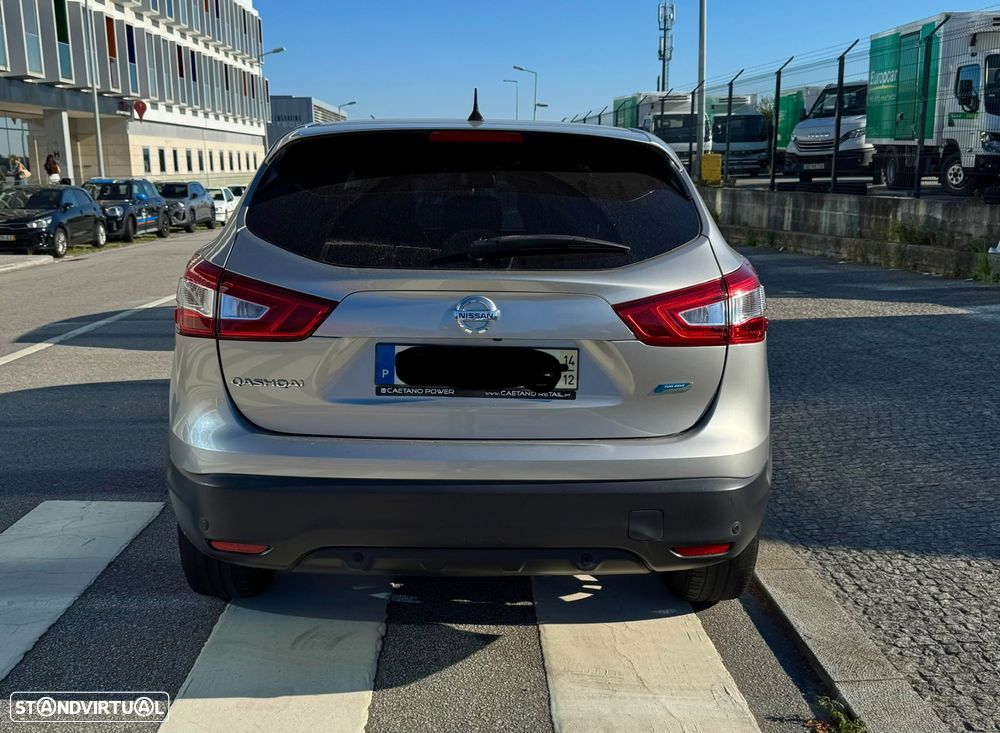 Nissan Qashqai 1.5 dCi N-Connecta - 4