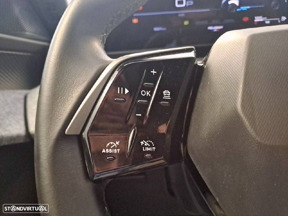 Peugeot 5008 1.2 Hybrid Allure e-DCS6 - 16