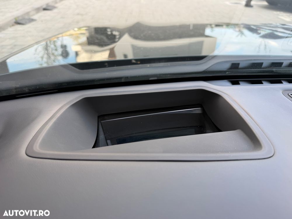 BMW Seria 7 750Ld xDrive - 19