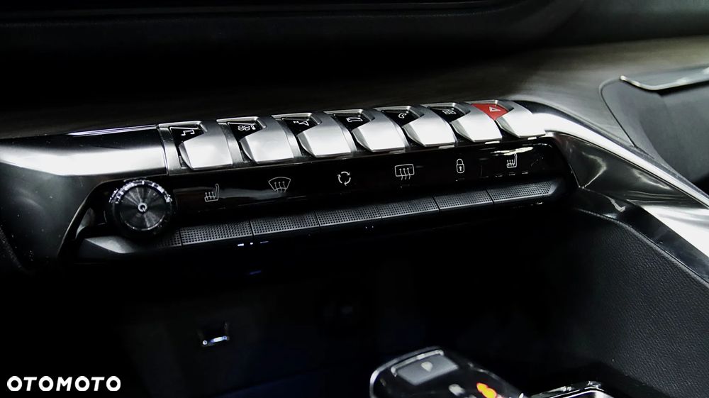 Peugeot 5008 1.6 PureTech GT S&S EAT8 - 23