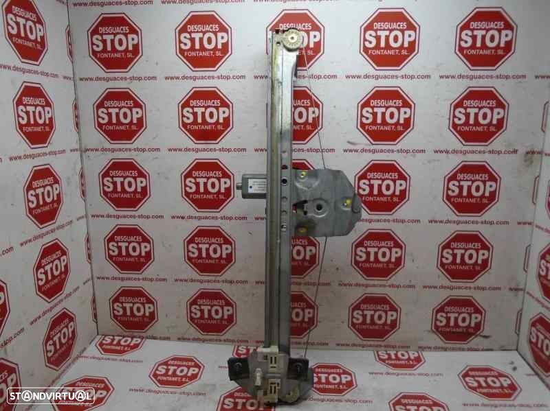 ELEVADOR DE VIDRO FRONTAL DIREITO DACIA DUSTER 2013 - 1