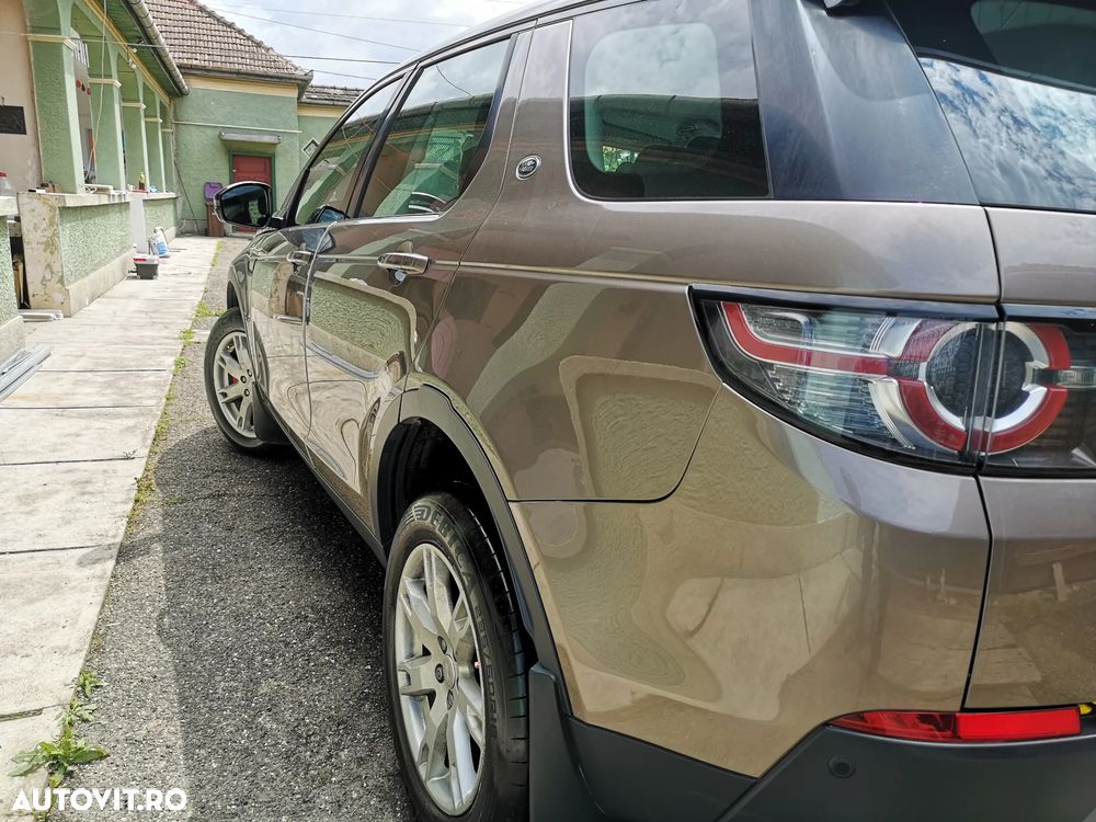 Land Rover Discovery Sport 2.0 l Si SE Aut. - 3