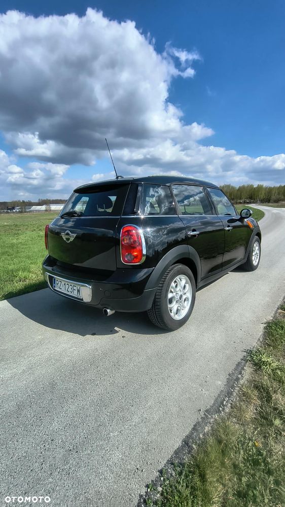 MINI ONE D - 4
