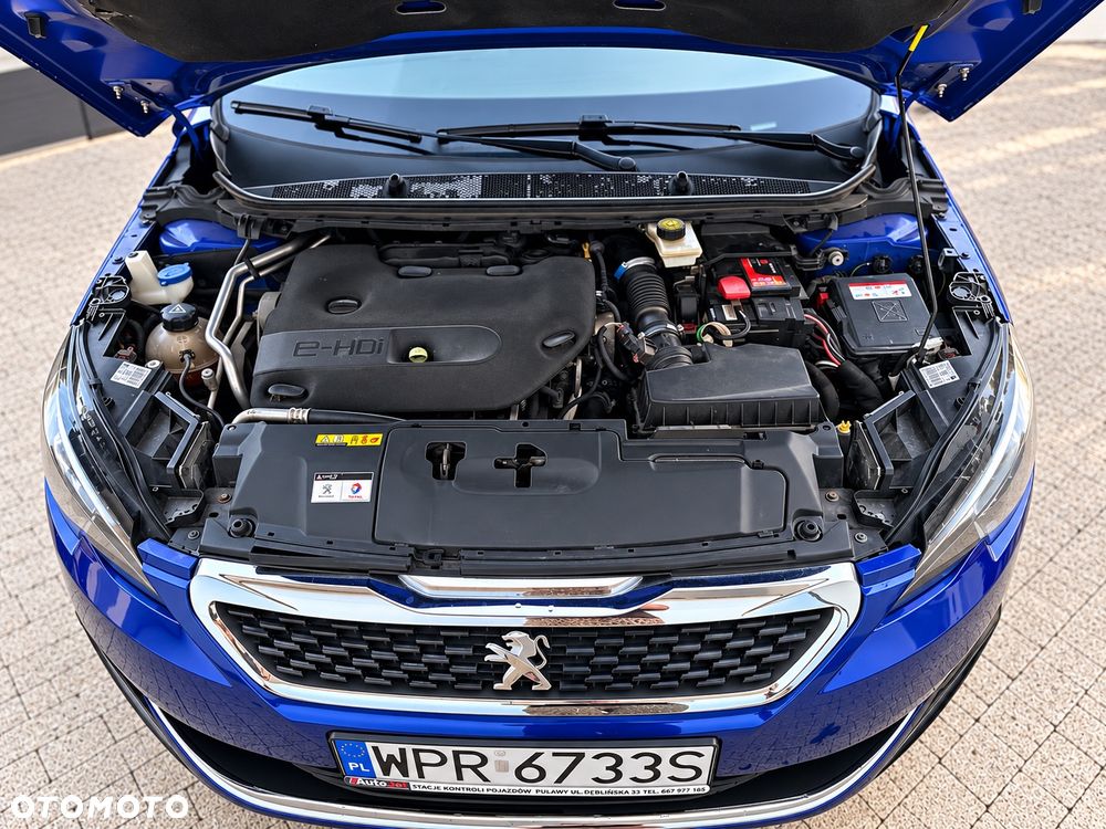 Peugeot 308 BlueHDi 180 EAT6 GT - 12