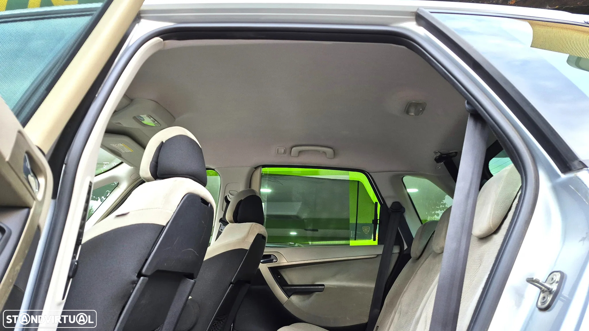 Citroën C4 Picasso 1.6 HDi Exclusive CMP6 - 13