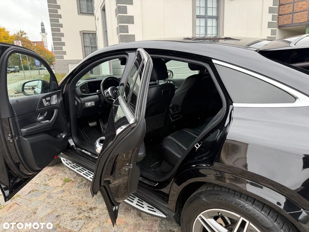 Mercedes-Benz GLE 350 d 4Matic 9G-TRONIC AMG Line - 11