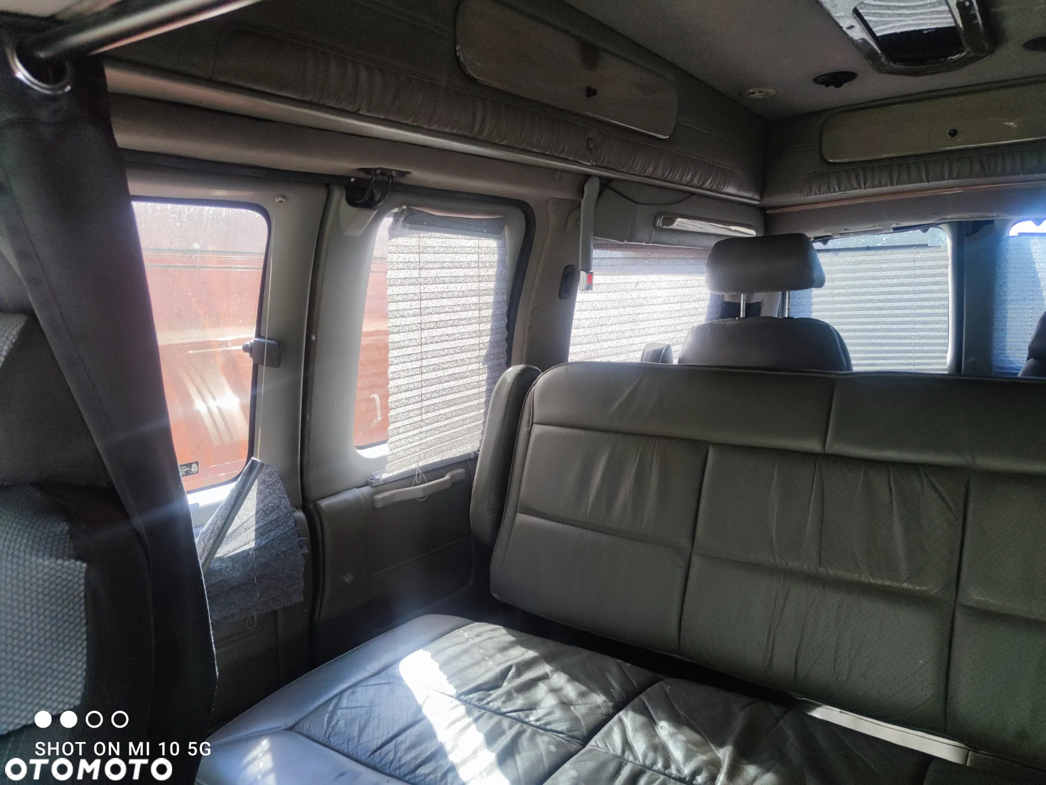 Chevrolet Express - 15