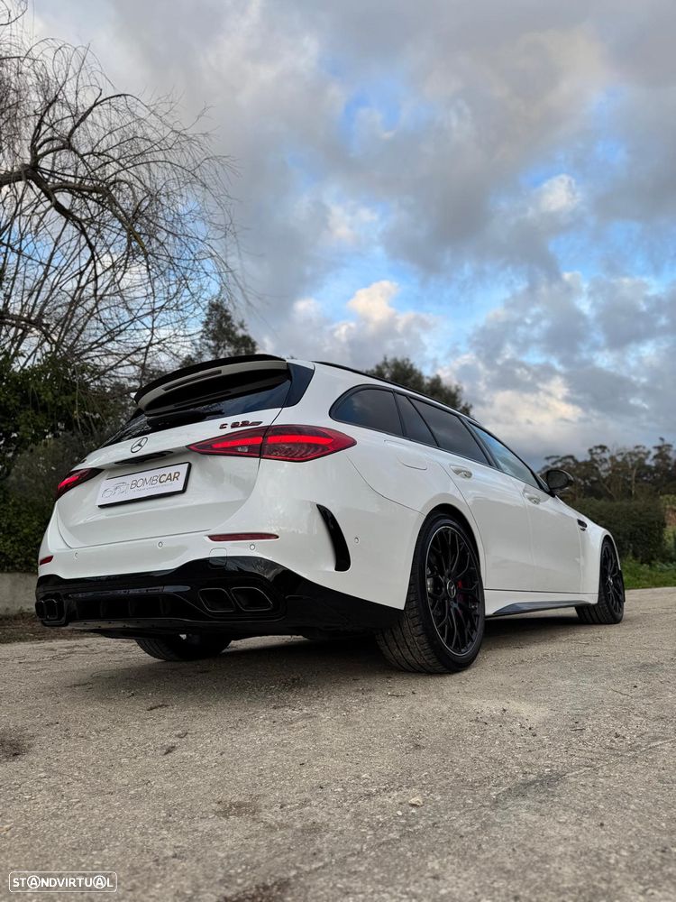 Mercedes-Benz C 63 AMG S E Performance 4Matic - 48