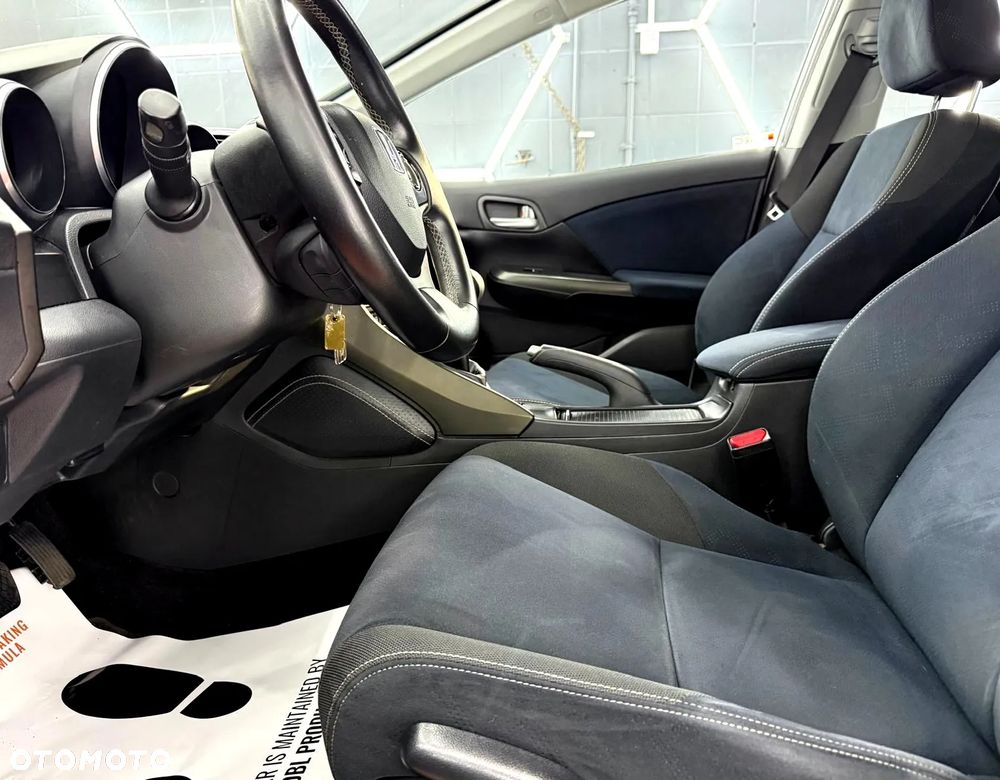 Honda Civic 1.8 i-VTEC Elegance - 22