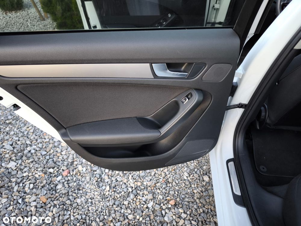 Audi A4 Avant 2.0 TDI Multitronic - 8