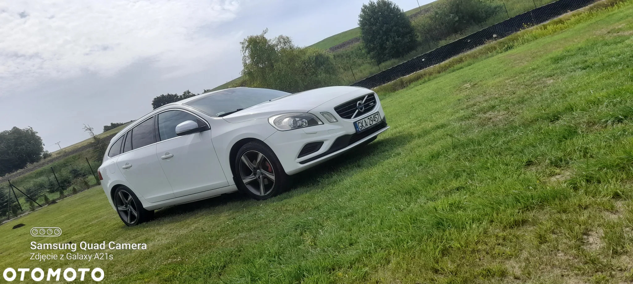 Volvo V60 D3 R-Design - 20