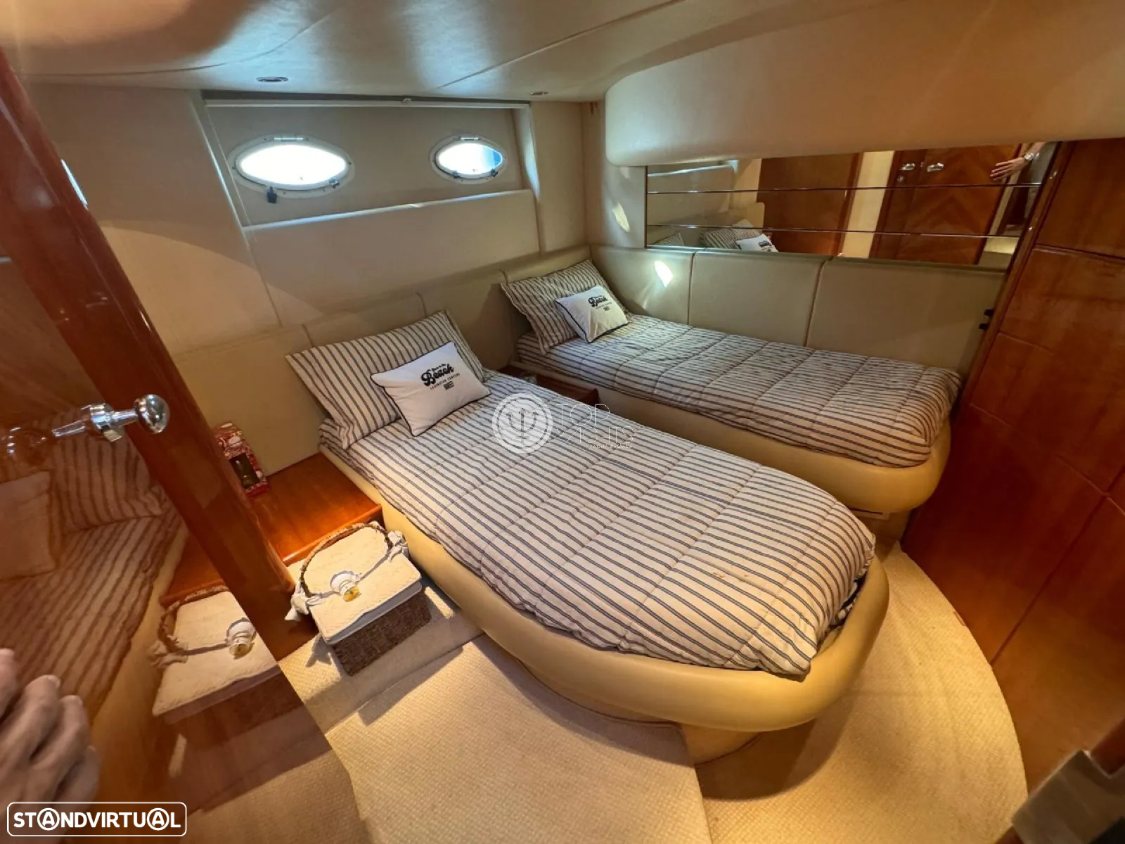 Azimut 46 - 20