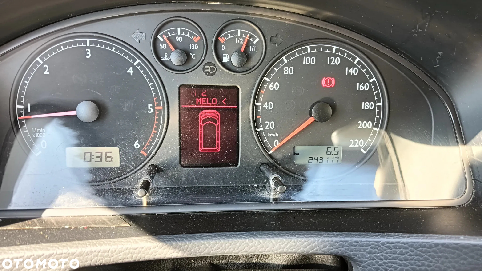 Volkswagen Multivan TDI L1 Comfortline - 14