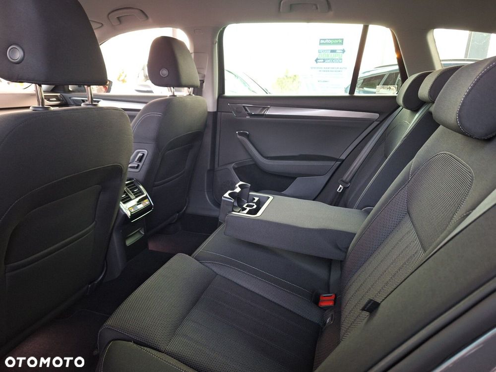 Skoda Superb 2.0 TSI Style DSG - 20