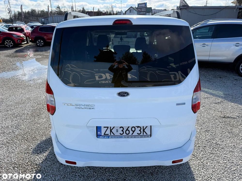 Ford Tourneo Courier 1.0 EcoBoost Trend - 7