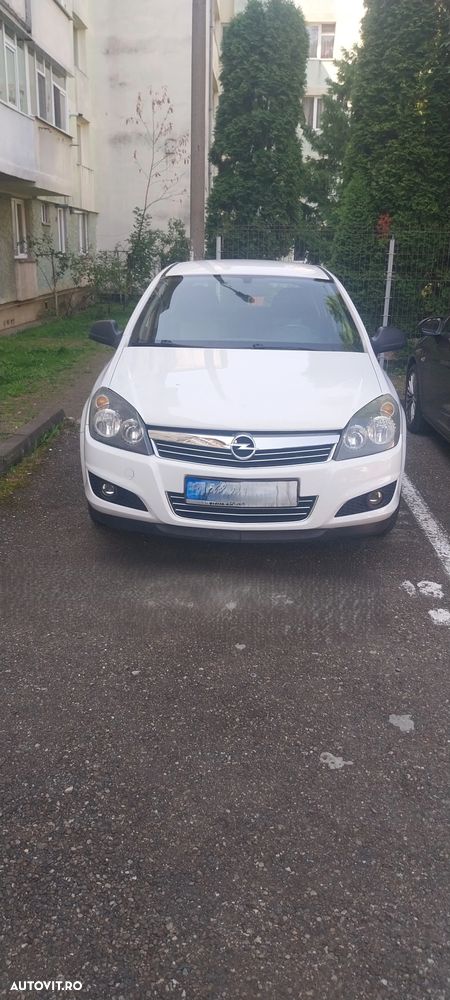 Opel Astra 1.4i Cosmo - 8